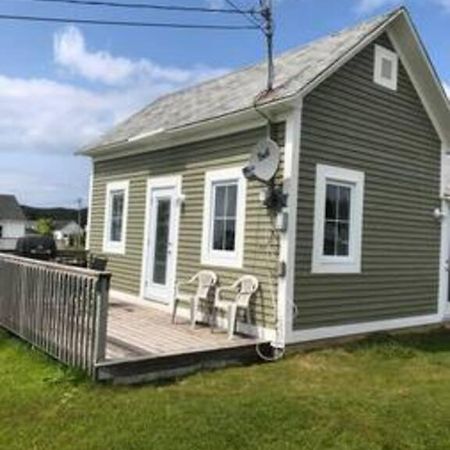 Experience Tranquility Cricket Field Offers Charming Retreat In Twillingatate Villa Twillingate Dış mekan fotoğraf